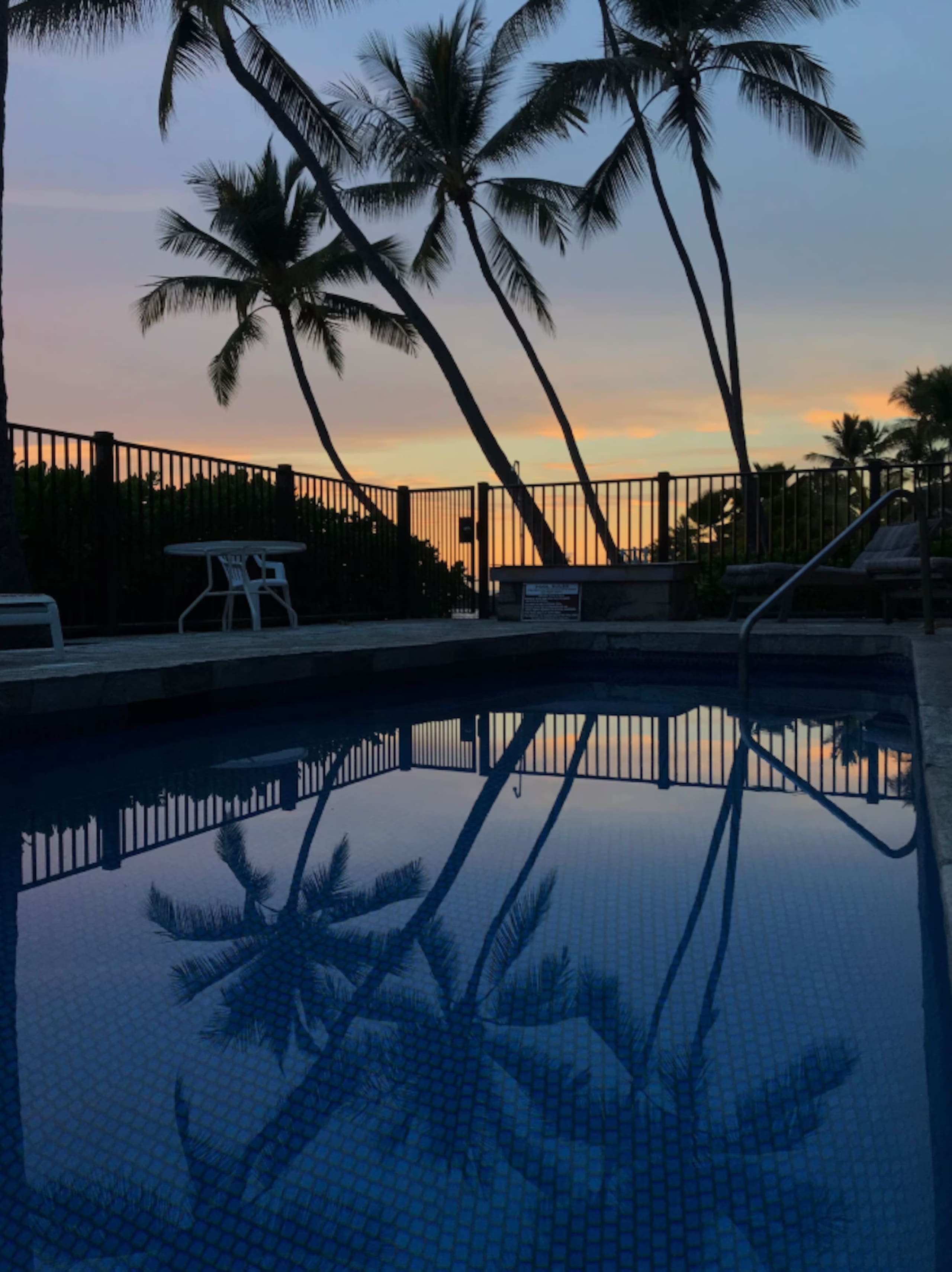 Condo in Kailua-Kona · ★4.91 · 2 bedrooms · 2 beds · 2 baths - Image 32