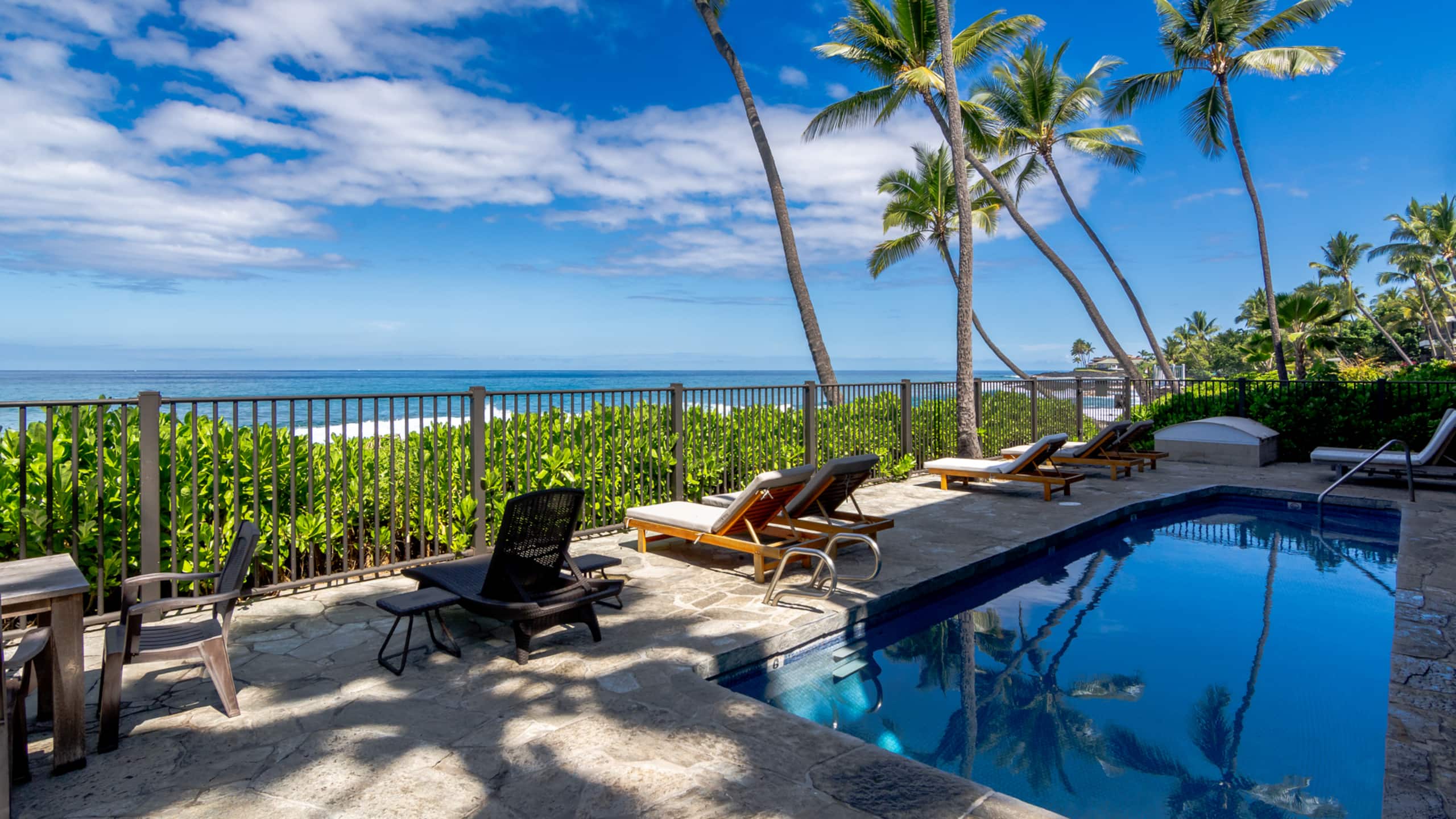 Condo in Kailua-Kona · ★4.91 · 2 bedrooms · 2 beds · 2 baths - Image 24