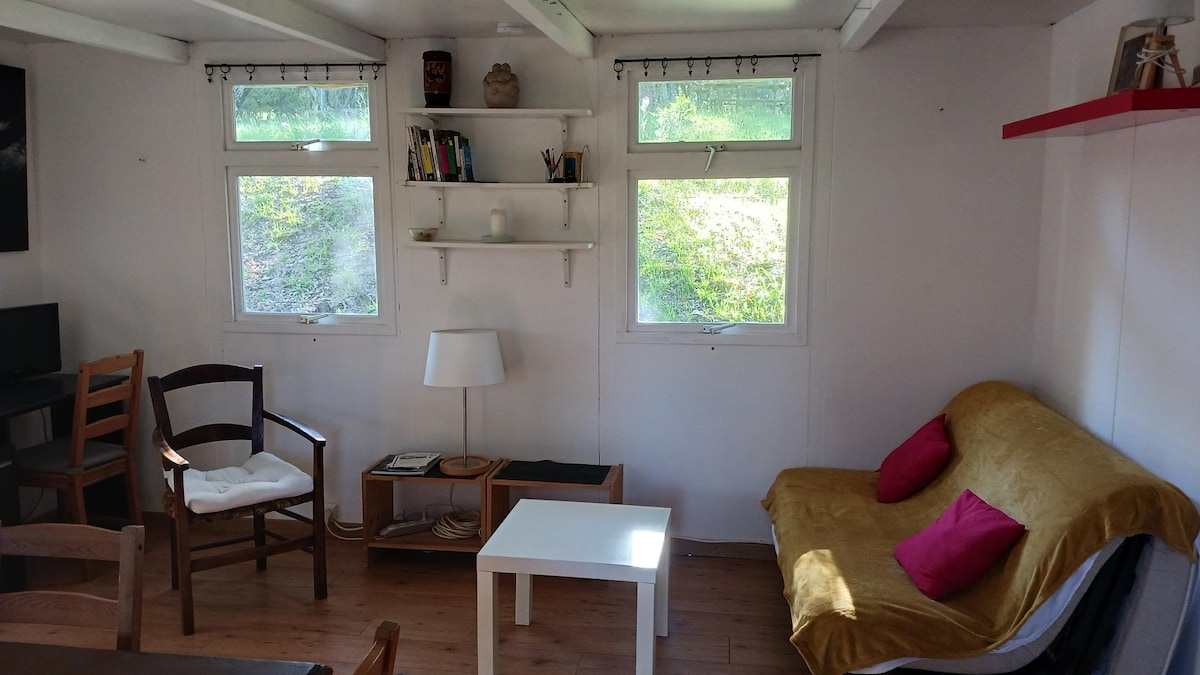 Top Airbnb: Wooden chalet in the forest in La Garde Freinet