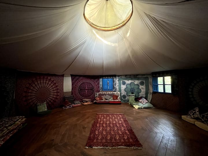 غرفة المعيشة