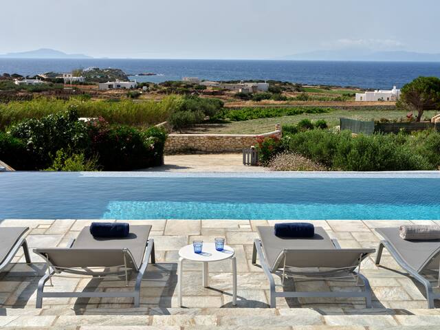 Amazing summer Villa Minuet for large families! gallery image 2