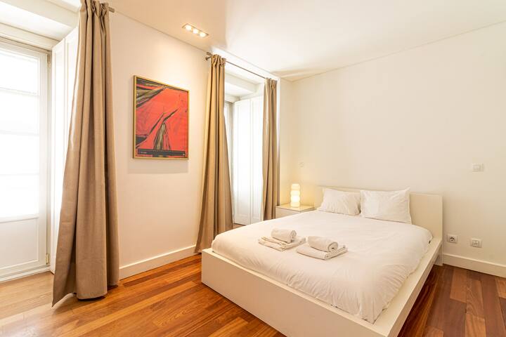 Chiado Deluxe Terrace 3 BR Apartment gallery image 4
