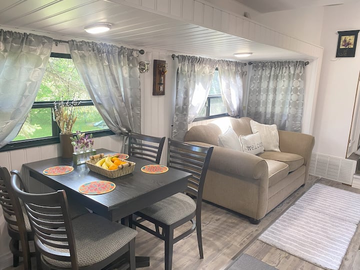 Odins Garden Retreat - Alberta