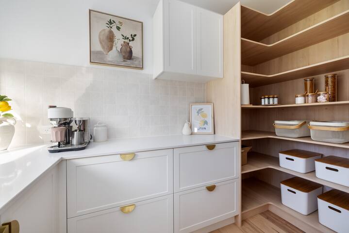 Hanna Family Retreat gallery image 3