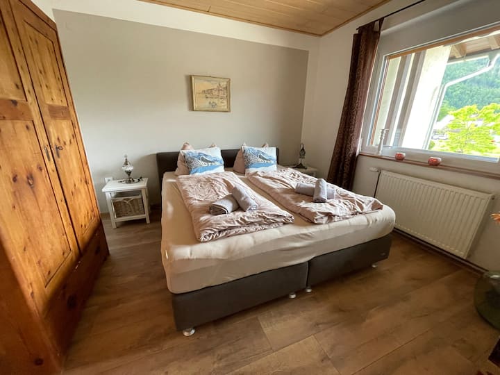 غرفة النوم 1