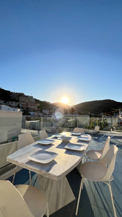 Stone house with roof-top terrace sea at 10 meters