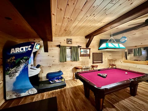 Adirondack Family Getaway- A Home Away from Home