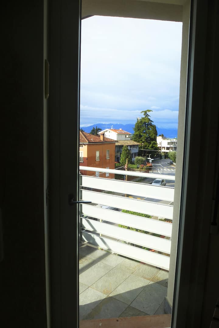 Robi Apartment-very Close To Beaches-downtown Area - Desenzano del Garda