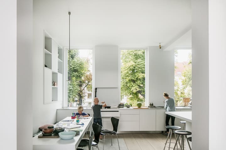 Modern family house in old beguinage in the center