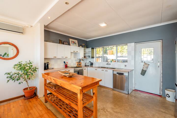 The Lookout gallery image 5