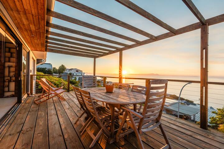 The Lookout gallery image 3