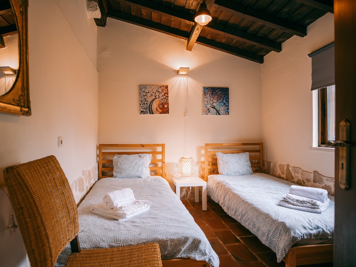 غرفة النوم 2