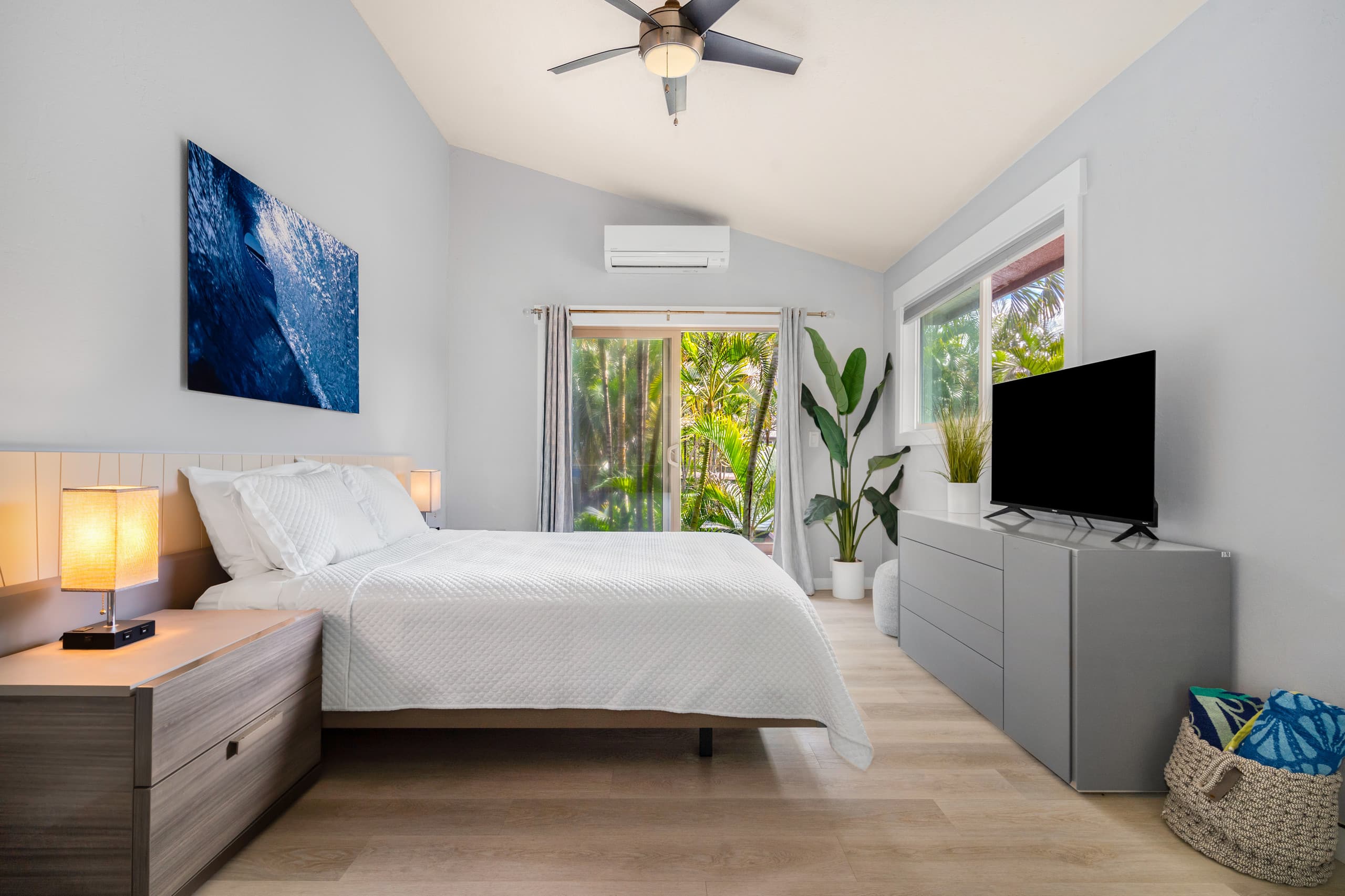 Home in Haleiwa · ★4.69 · 4 bedrooms · 4 beds · 3 private baths - Photo 2