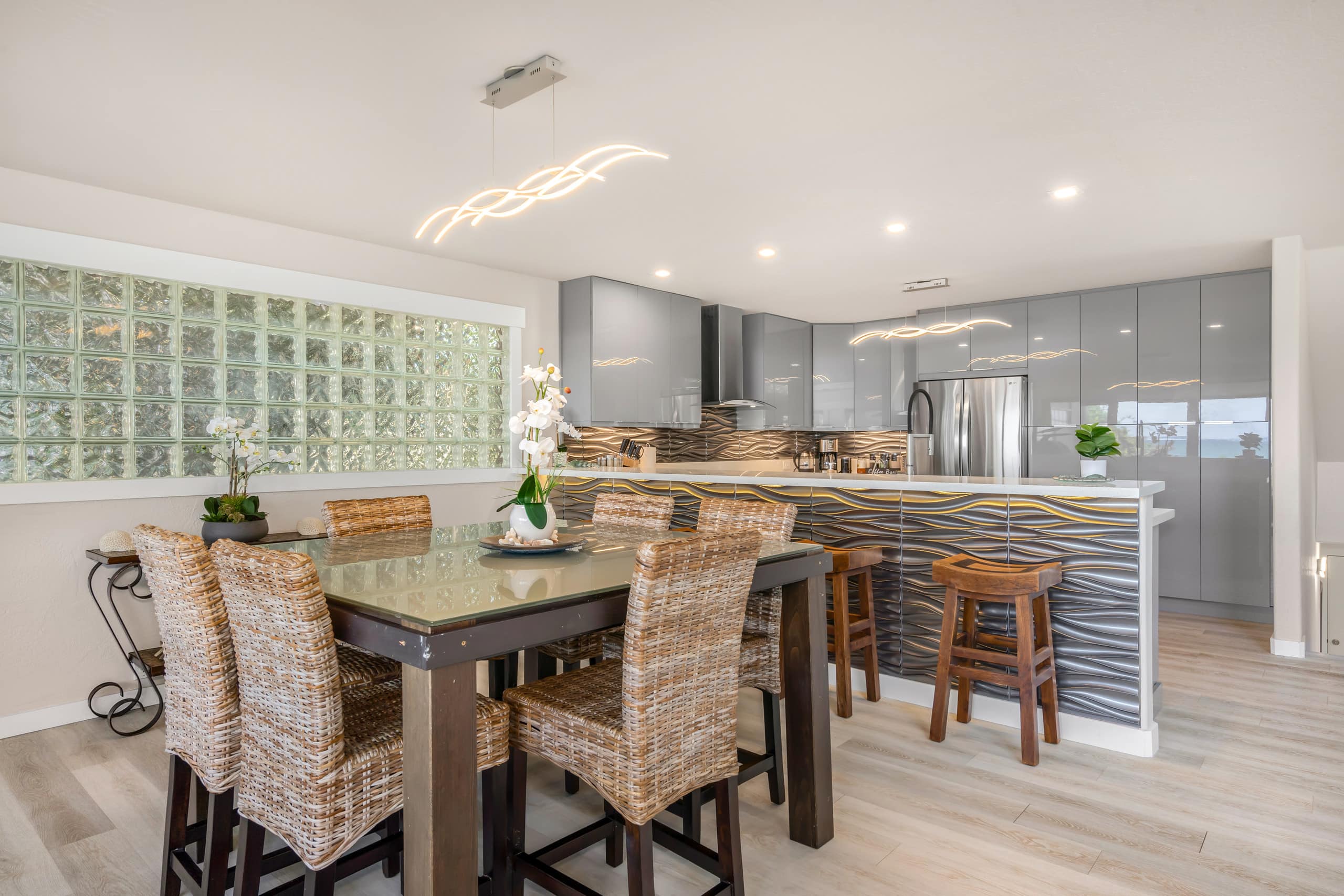 Home in Haleiwa · ★4.69 · 4 bedrooms · 4 beds · 3 private baths - Photo 11