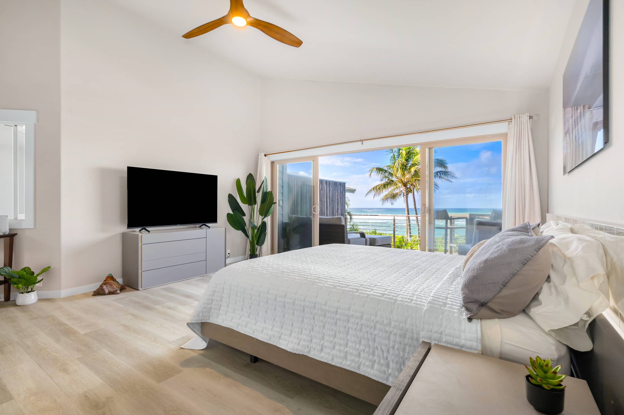 Home in Haleiwa · ★4.69 · 4 bedrooms · 4 beds · 3 private baths - Photo 17