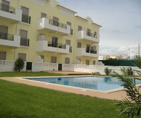 Top performing Airbnb: Sunset Apartment - Albufeira in Albufeira