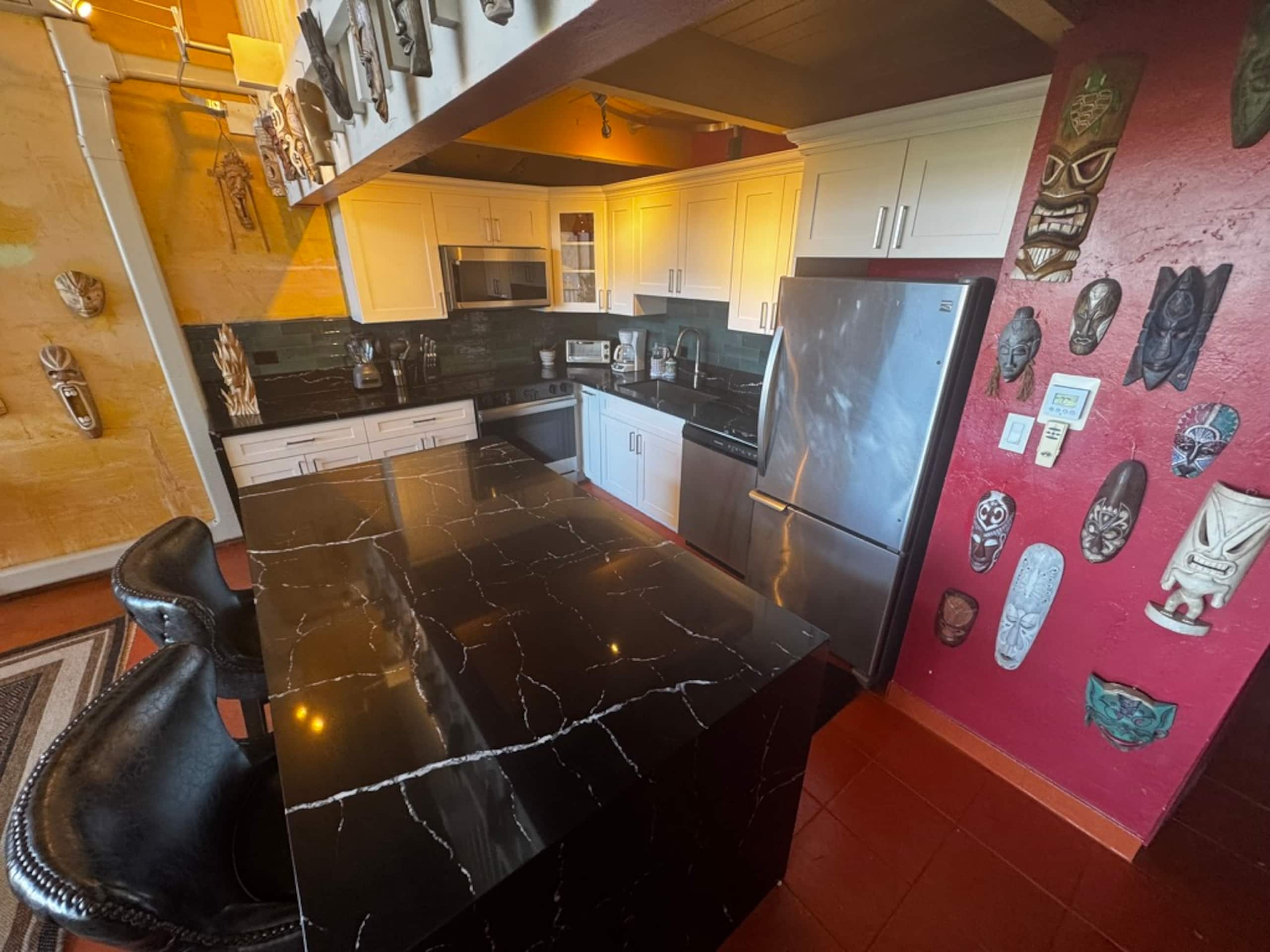 Condo in Kihei · ★4.84 · 2 bedrooms · 3 beds · 1 private bath - Image 5