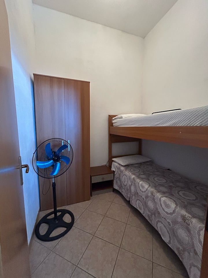 საძინებელი 2