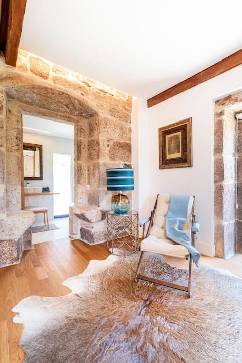 A Unique Home, For A Truely Unique Experience