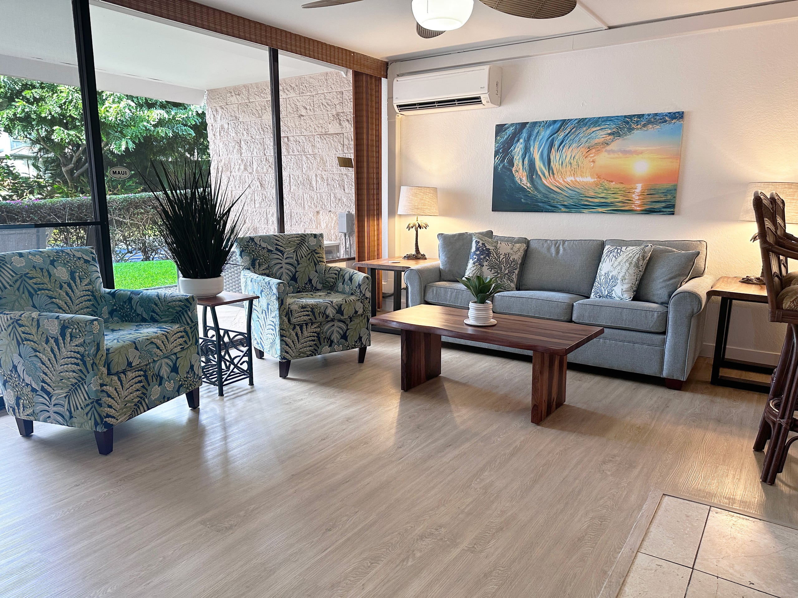 *Last Minute Deal!* Centrally Maui's Best Beaches - Image 2