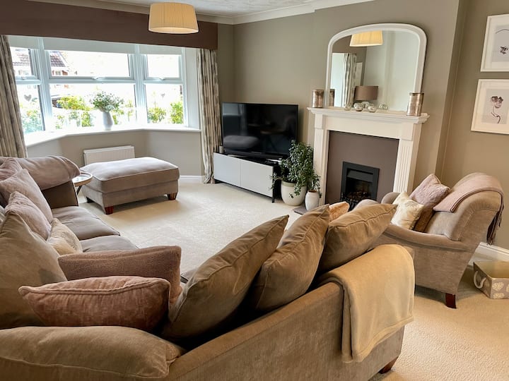 Then room, Buckingham
