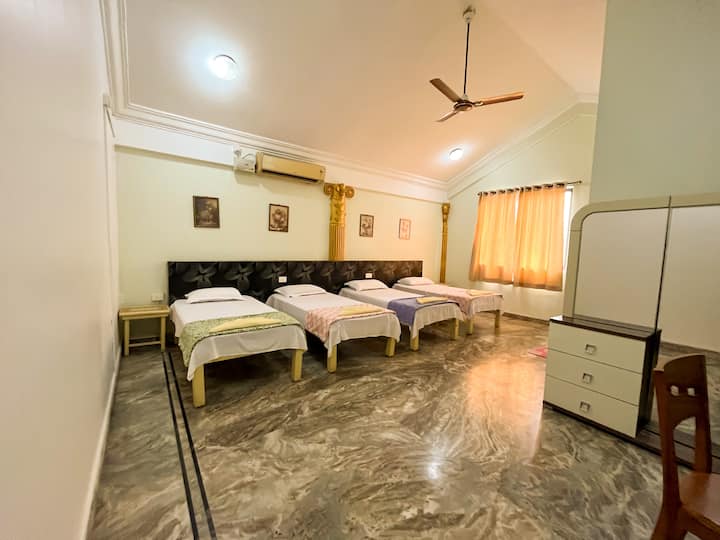 Bedroom 5