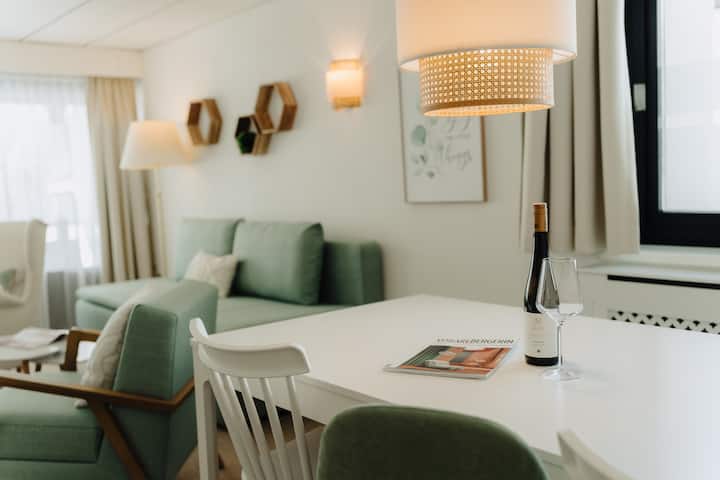 Cozy hotel apartment to feel good!