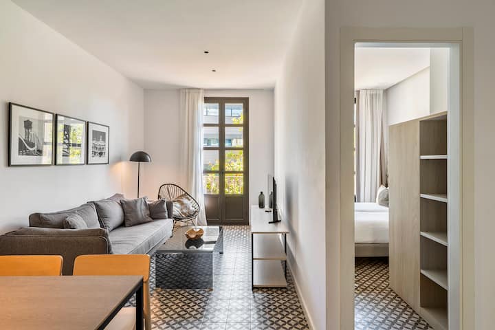 Near The Beach, Pool, 3-bedroom, 2-bathroom, Ac - Barcelona