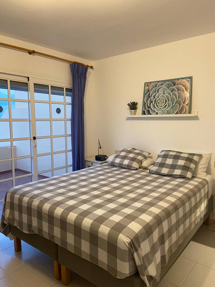 საძინებელი 1