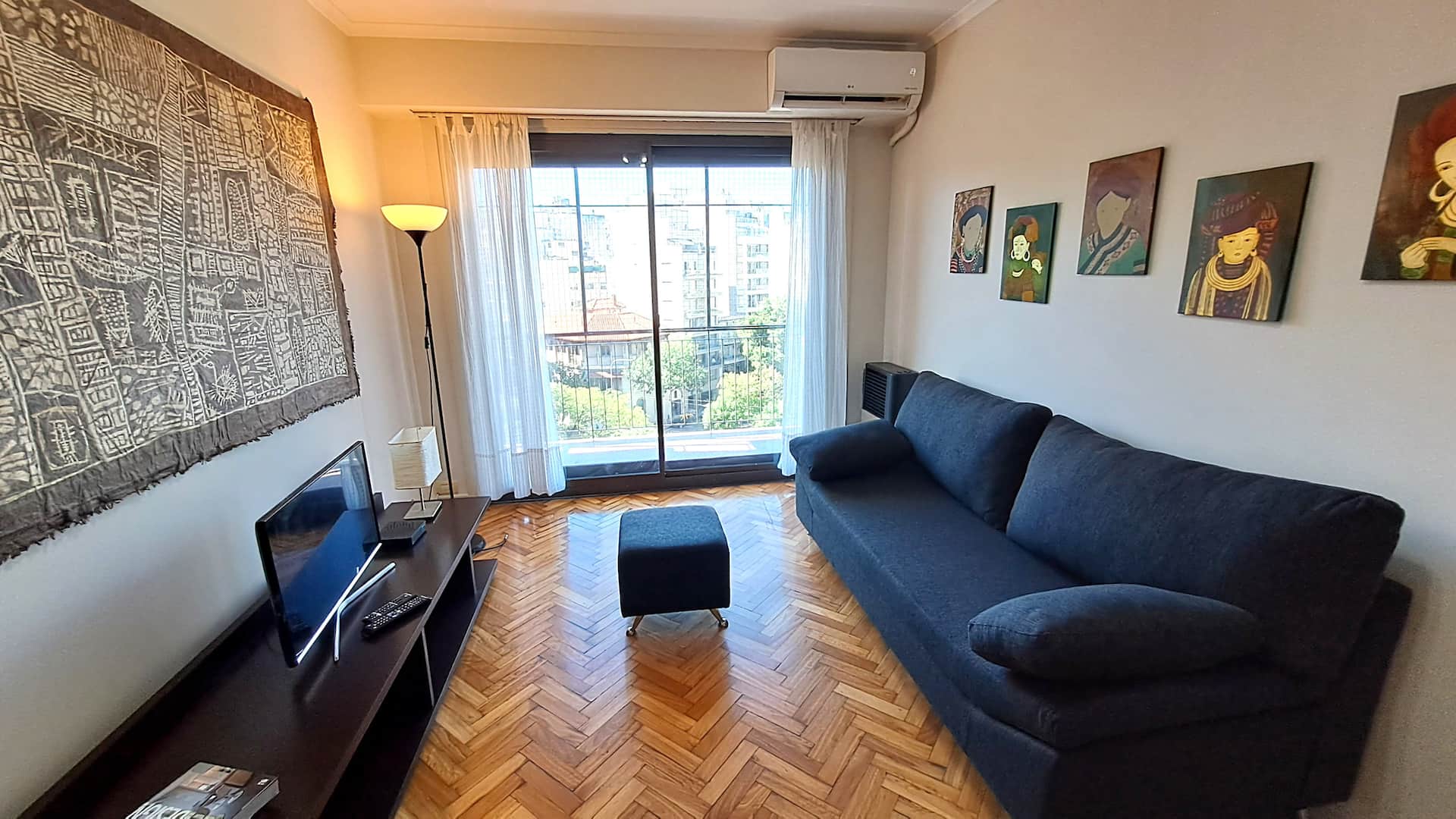 Квартира с 2 спальнями, 2 ванными и балконом в Palermo