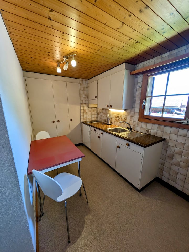 Chalet Geranium, Cosy Home By Interlaken - Wilderswil