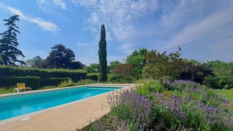 La Petite Bret Guest House