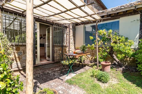 Charming Cottage Montepulciano, Jacuzzi & Hot Tub