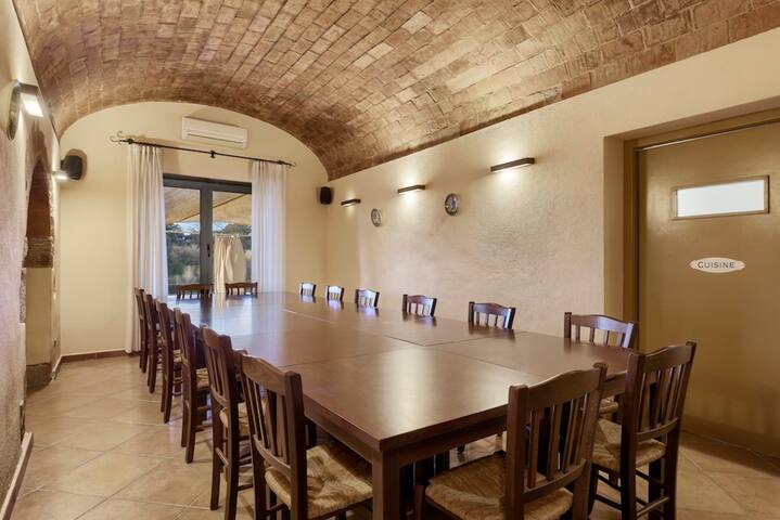 Rural house in the Empordà, surrounded by nature gallery image 5