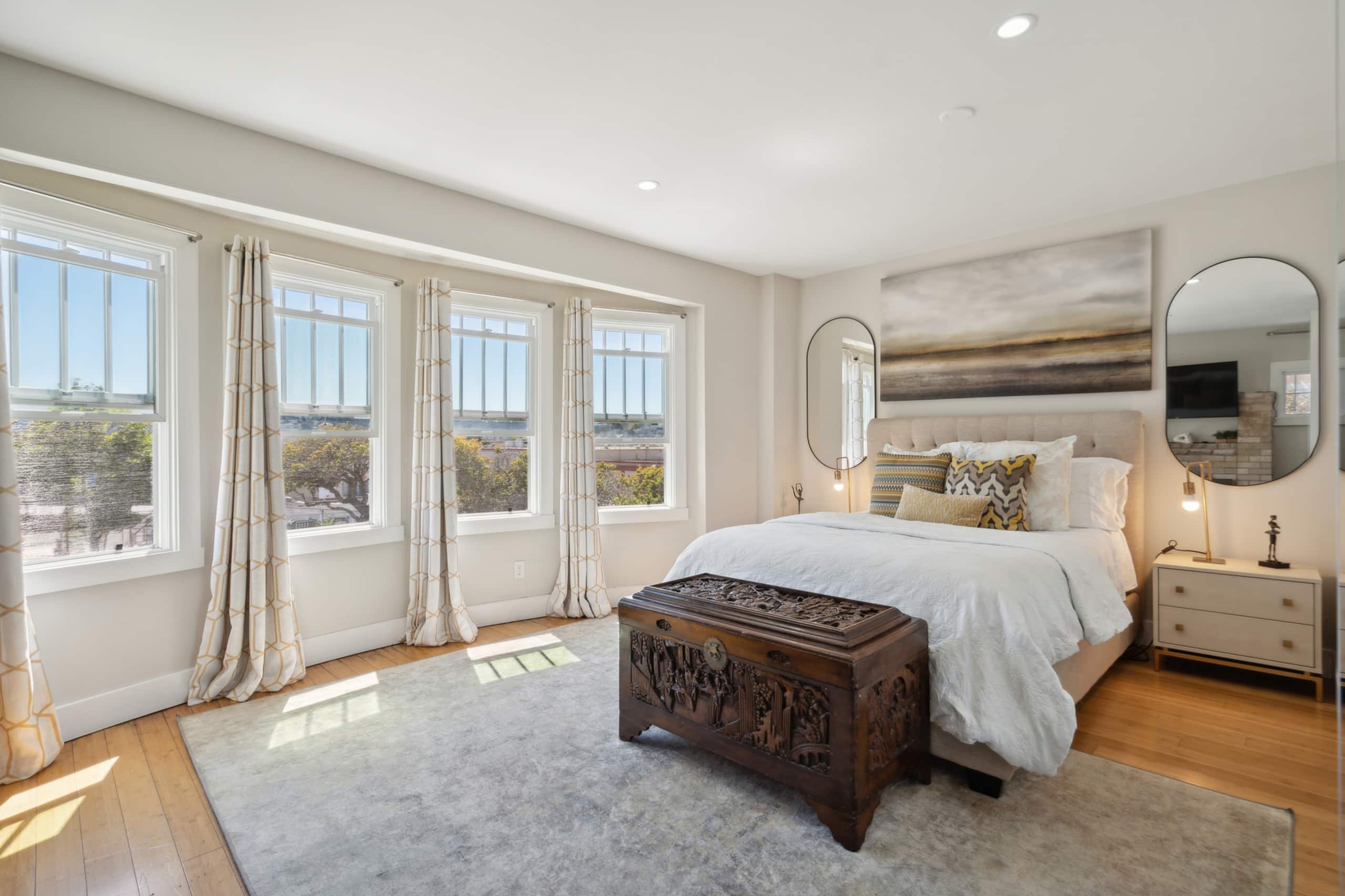 Home in San Francisco · ★4.9 · 3 bedrooms · 3 beds · 3 private baths - Image 31