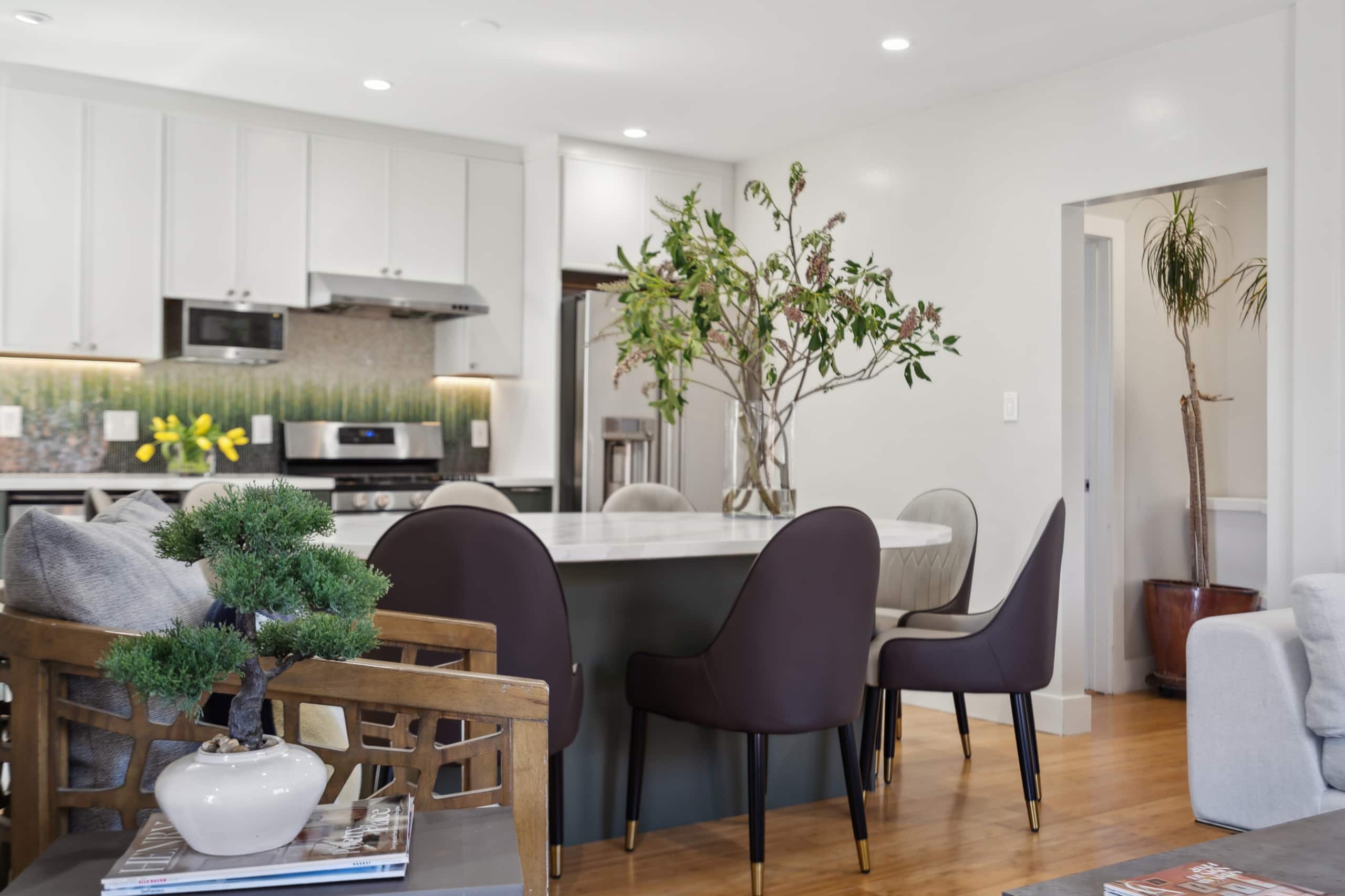 Home in San Francisco · ★4.9 · 3 bedrooms · 3 beds · 3 private baths - Image 6