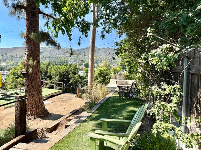 Classic Eagle Rock Hilltop Retreat with 360° Views gallery image 5