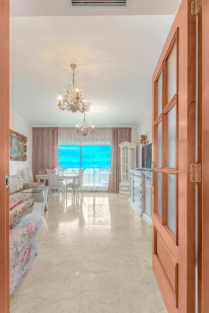 მისაღები ოთახი