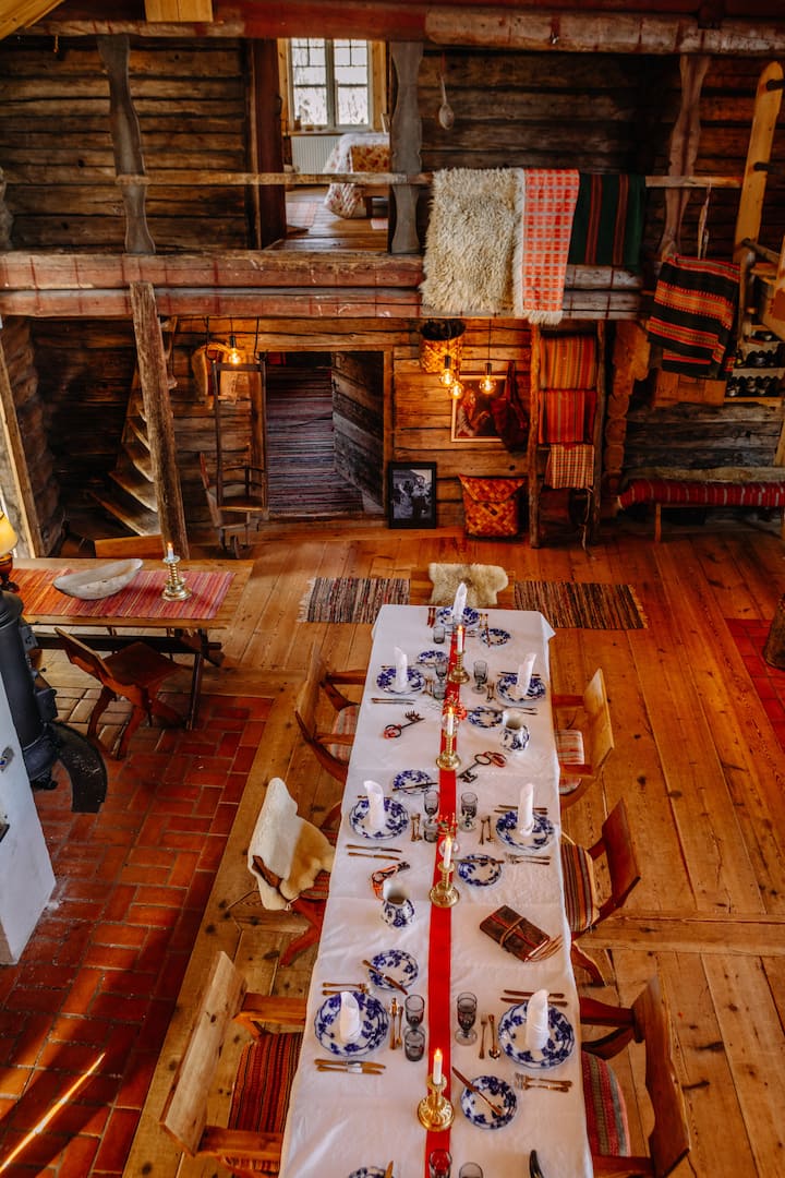 Big Historical Log Timber House (Viking Roots) - Mora, Schweden