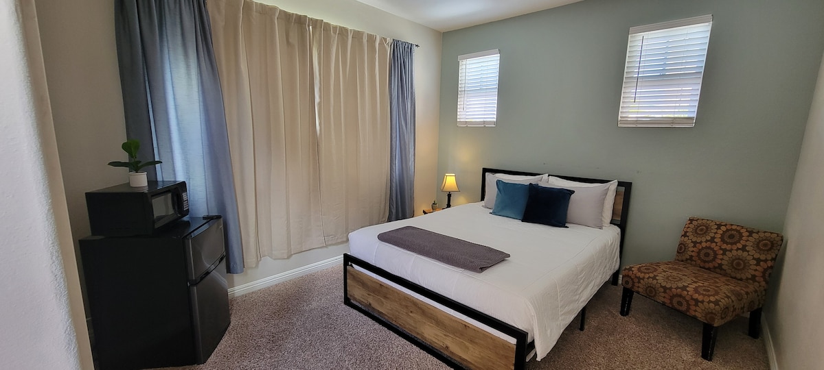 Popular Airbnb listing: Private Casita in Great Eastlake Neighborhood in Chula Vista