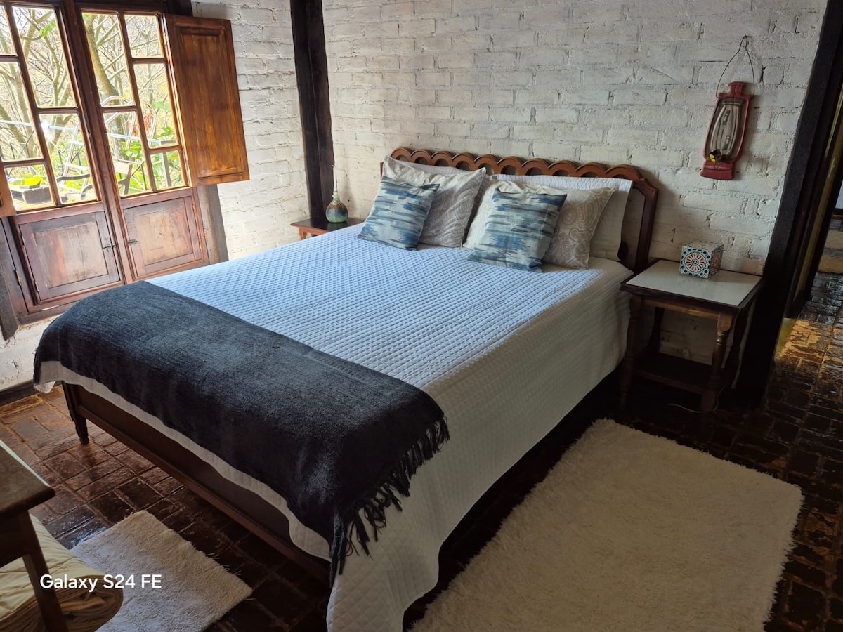 საძინებელი 1