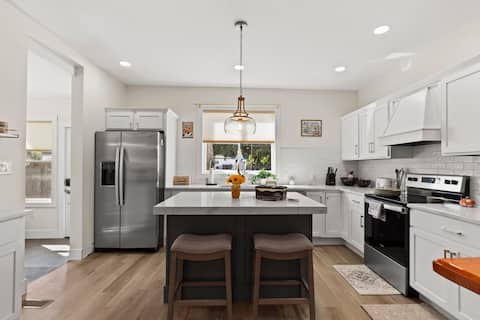 Wild Retreat: Mins to Hershey Park,firepit,games