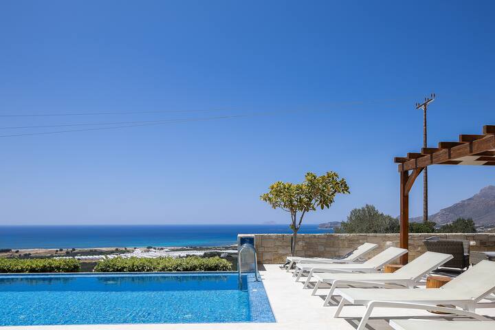 Villa Elpida I Sea view & heated* pool! gallery image 5