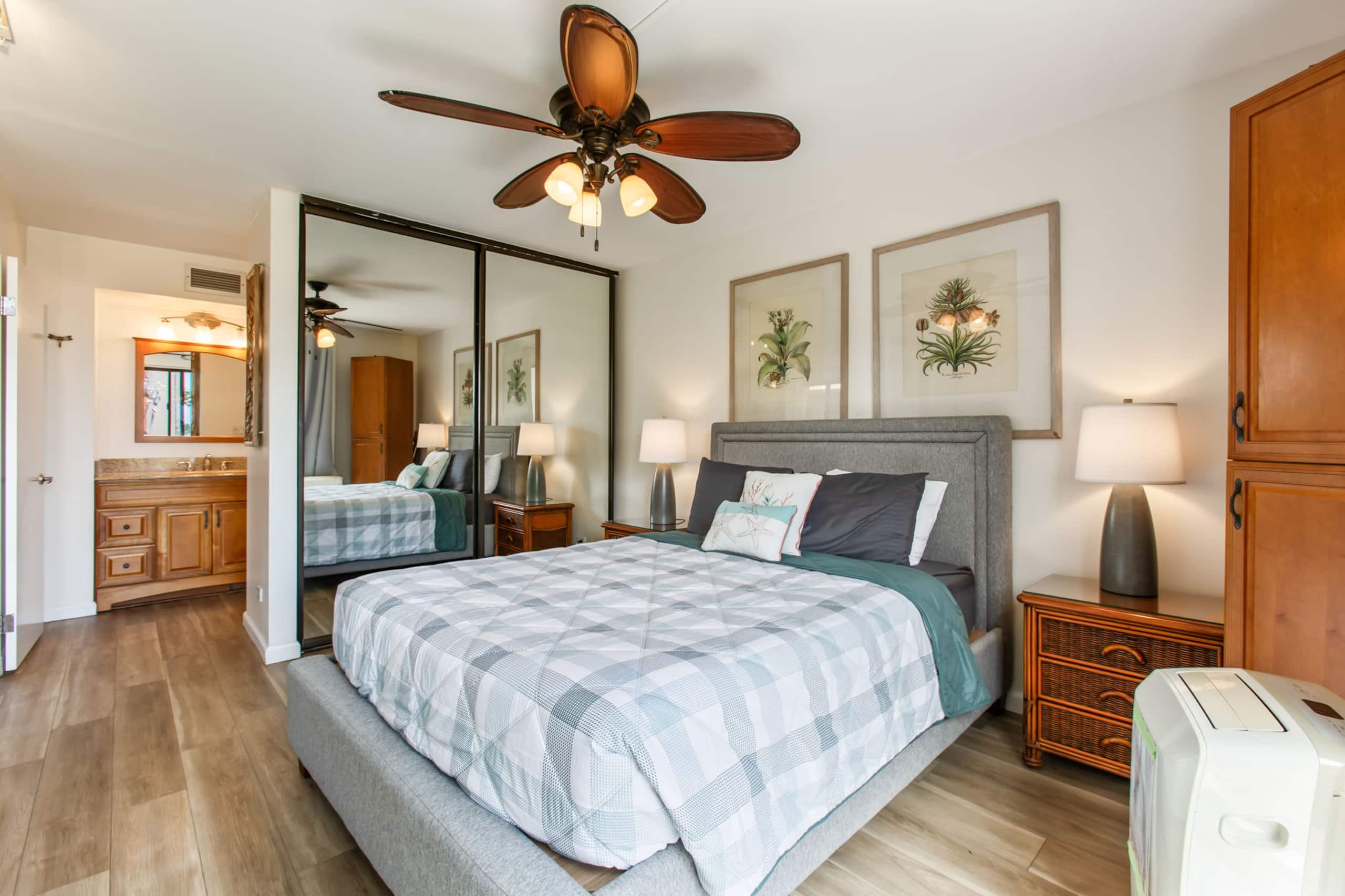 Condo in Lahaina · ★4.73 · 2 bedrooms · 3 beds · 2 baths - Image 26