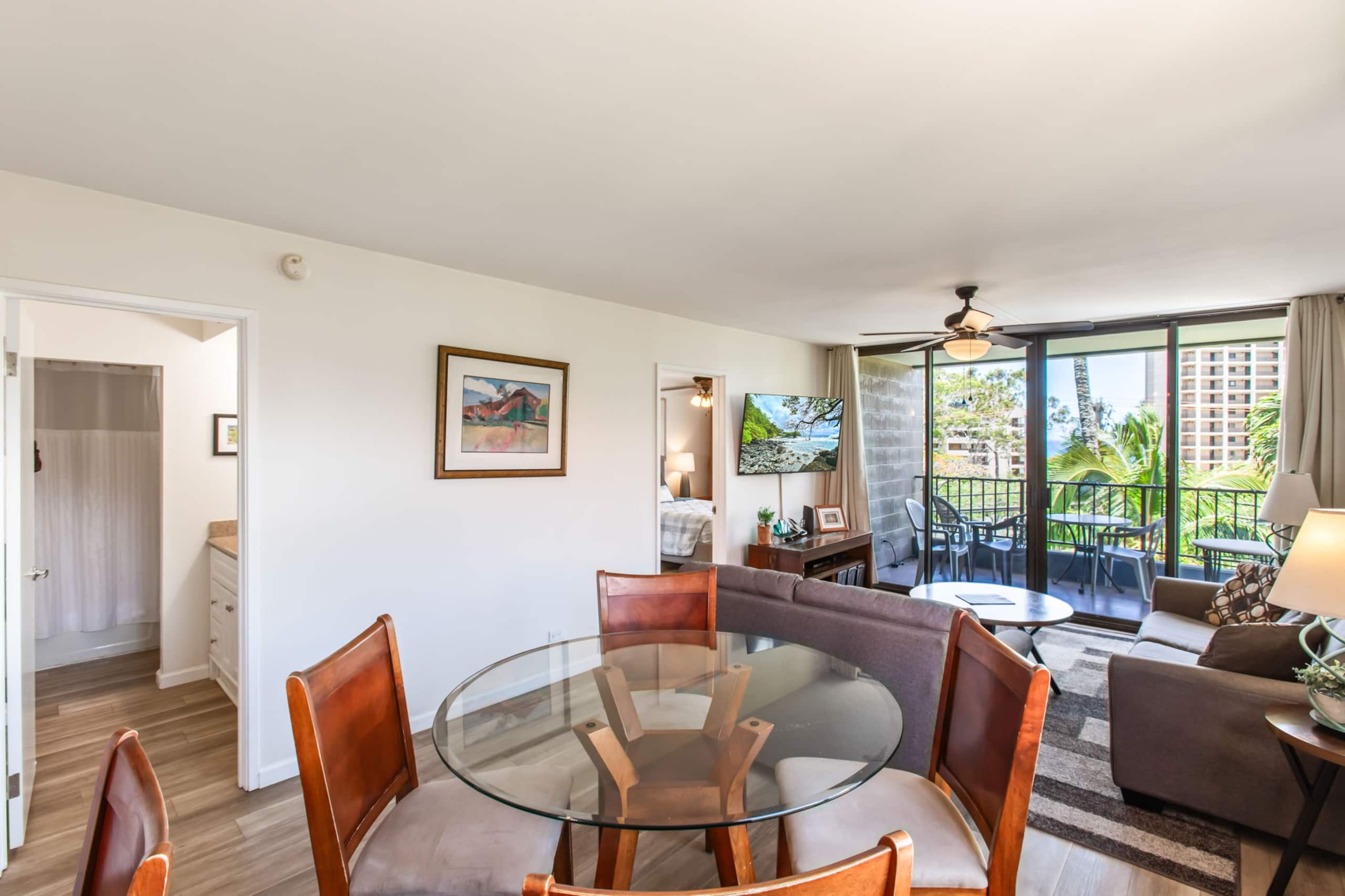 Condo in Lahaina · ★4.73 · 2 bedrooms · 3 beds · 2 baths - Image 2