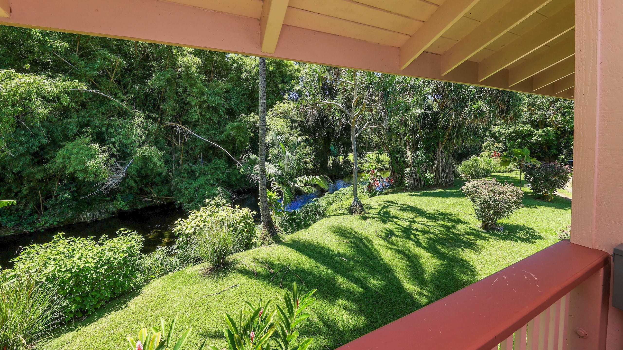 Home in Hanalei · ★5.0 · 2 bedrooms · 2 beds · 2 baths - Photo 43