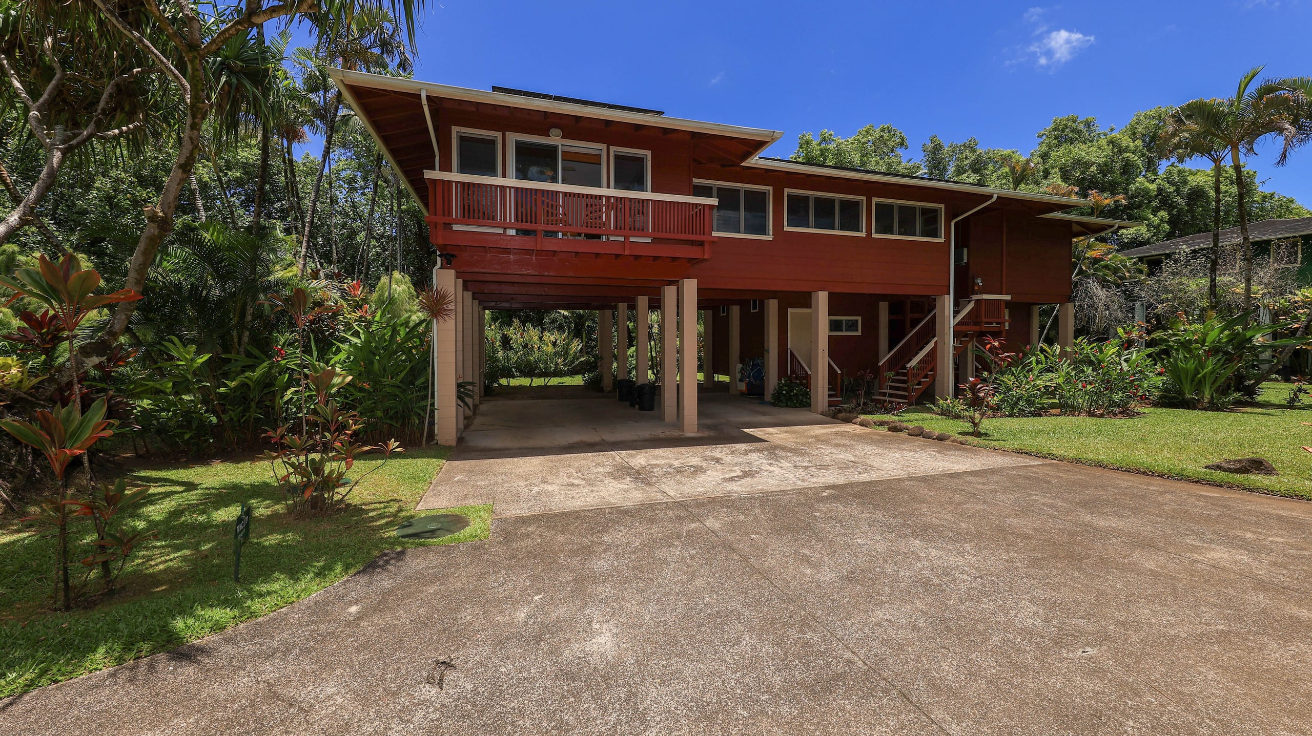 Home in Hanalei · ★4.33 · 3 bedrooms · 3 beds · 2 baths - Image 44