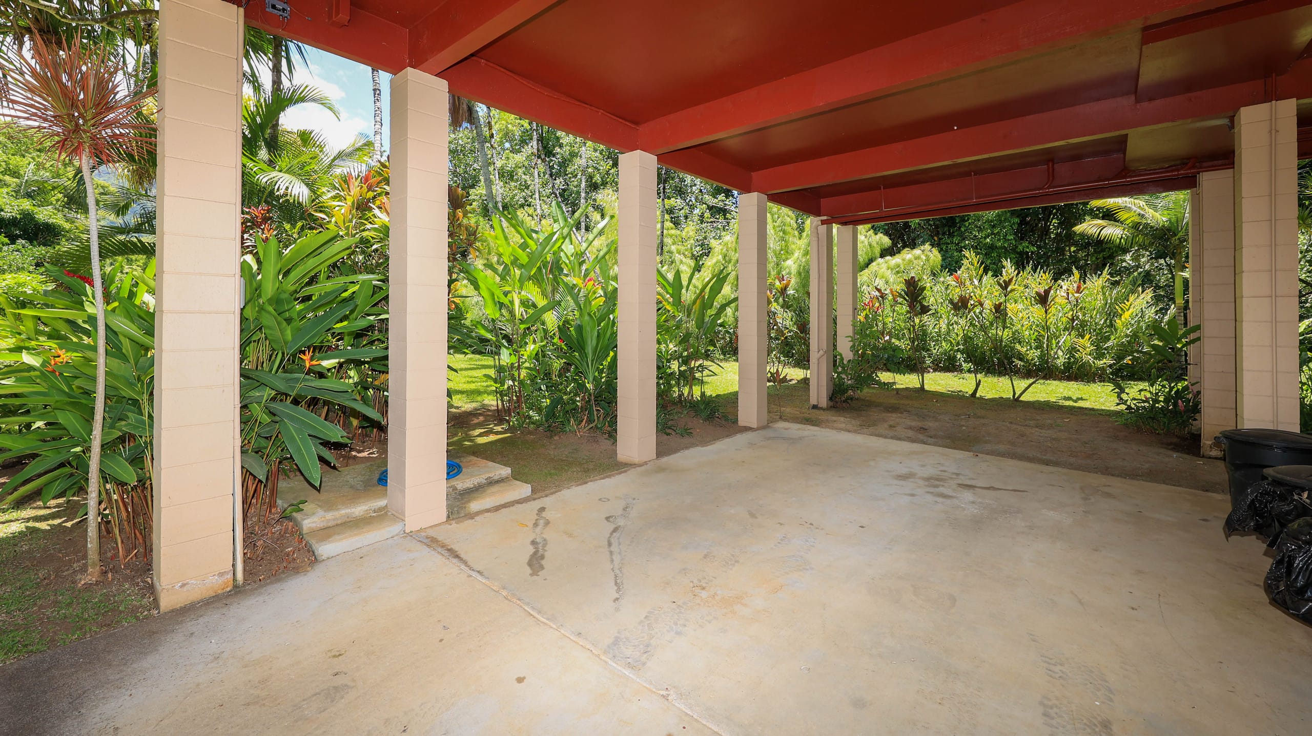 Home in Hanalei · ★4.33 · 3 bedrooms · 3 beds · 2 baths - Image 36