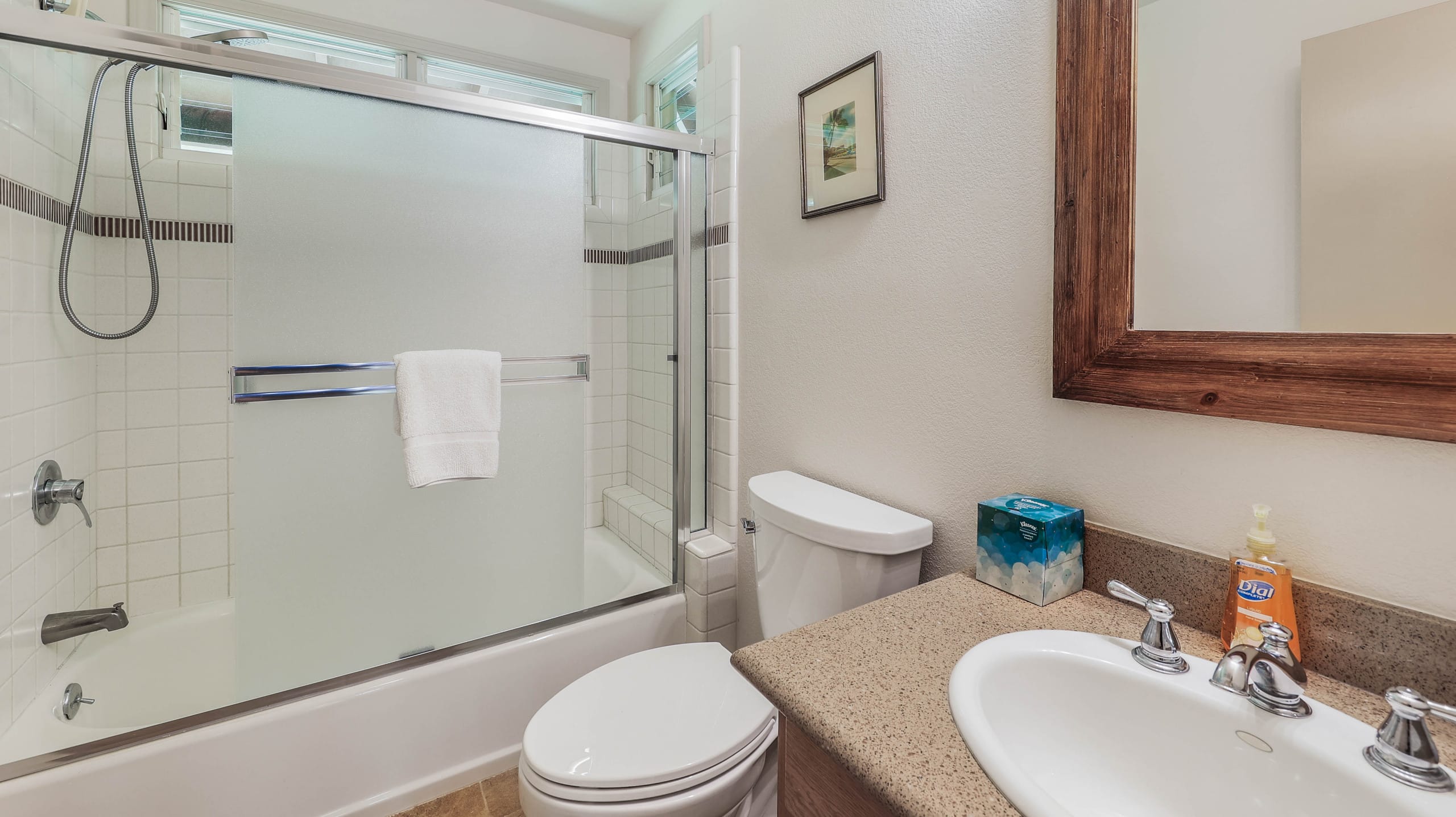 Home in Hanalei · ★4.33 · 3 bedrooms · 3 beds · 2 baths - Image 25