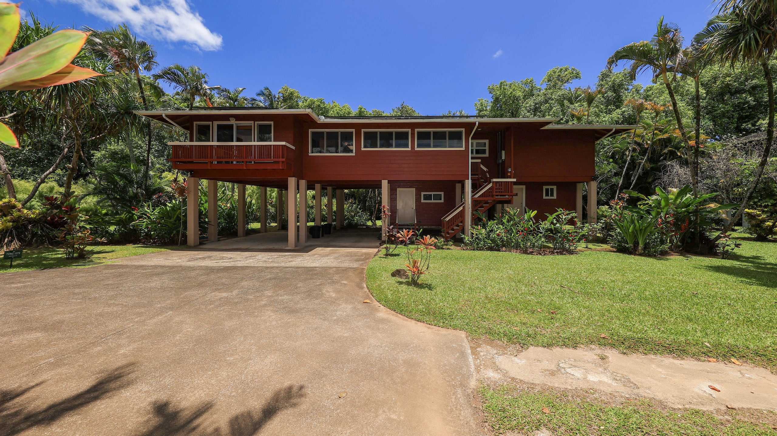 Home in Hanalei · ★4.33 · 3 bedrooms · 3 beds · 2 baths - Image 39